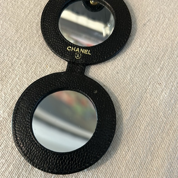 Chanel Black Caviar Skin Compact Mirror Small + certificate of authenticity - Picture 12 of 13